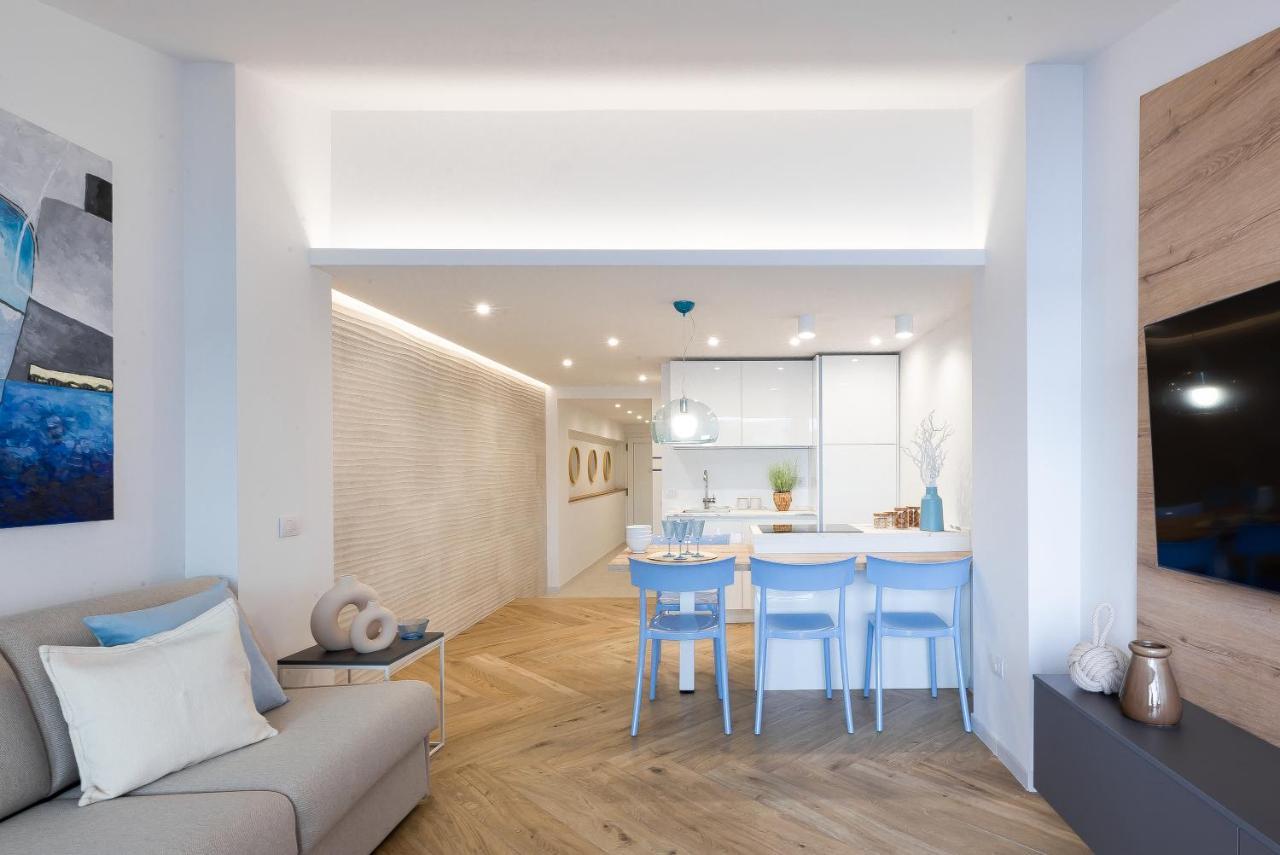 Porto Azzurro Suite - Goelba Extérieur photo